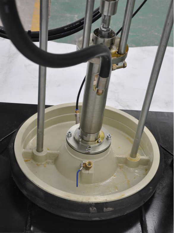 الزجاج العازل مكونان من مكونات آلة طلاء الغراء موحد إخراج الغراء ختم كامل 2