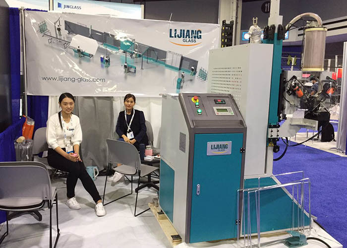 يمكن لآلة تعبئة المجففة أن تحقق تلقائيًا إجراءات ثقوب الحفر تلقائيًا في إطارات الفاصل