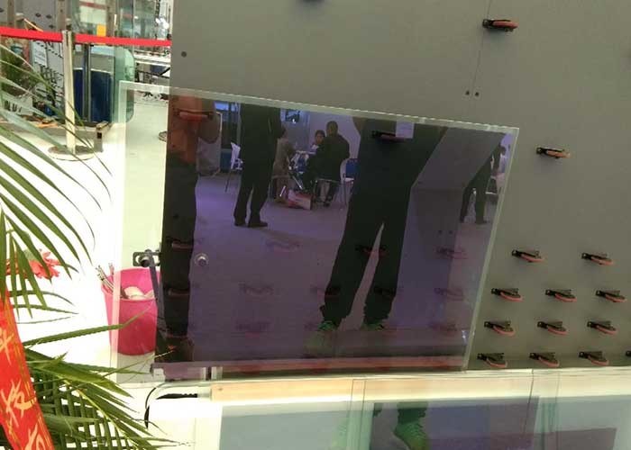 آلة حذف الزجاج منخفضة E OEM لخط إنتاج الزجاج العازل