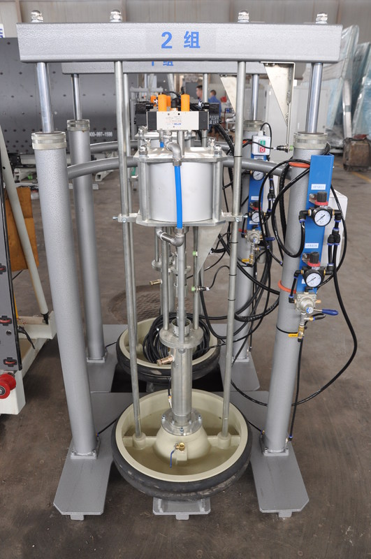 ماكس زجاج Szie 2500 * 4500mm عمودي آلة الزجاج العازل / آلة الزجاج المزدوج ختم الروبوت