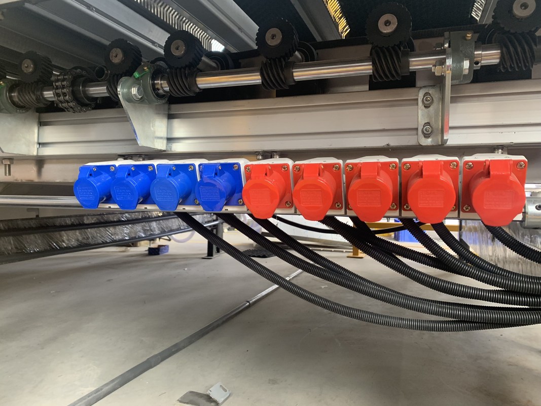 آلة غسيل الزجاج الأفقي للزجاج المصقول منخفض الزجاج وزجاج الطلاء