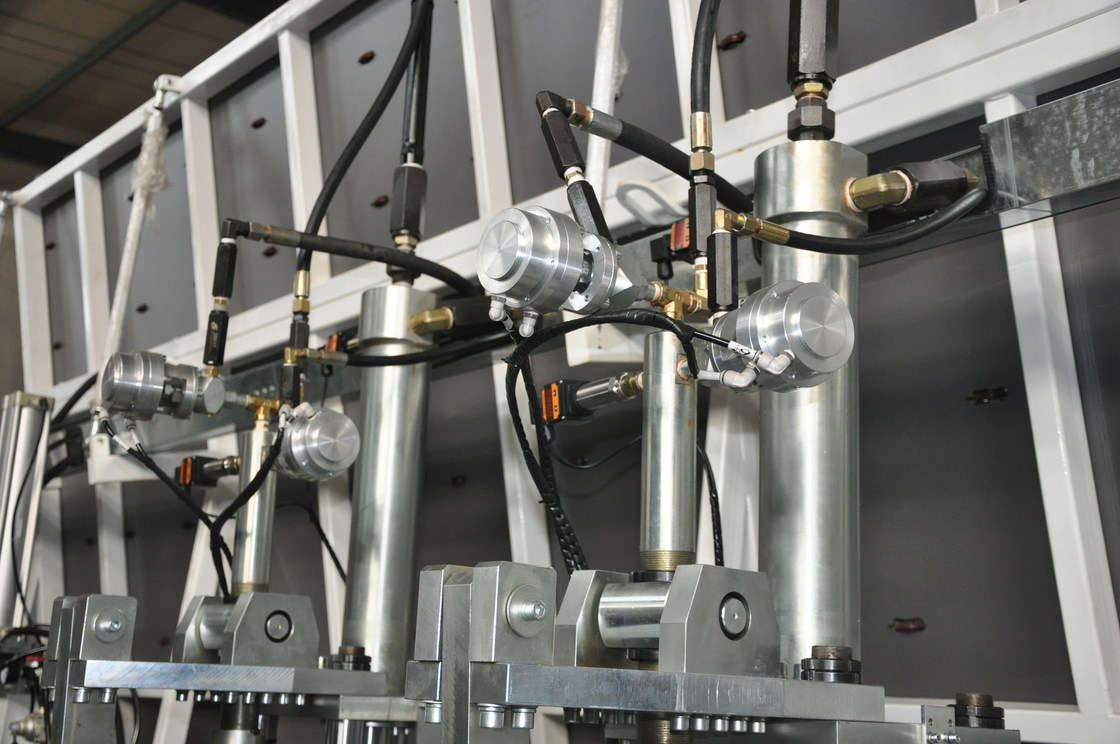 آلة بثق مطاط السيليكون العازلة الأوتوماتيكية لمعالجة الزجاج العازل المستخدمة في آلة الزجاج العازل