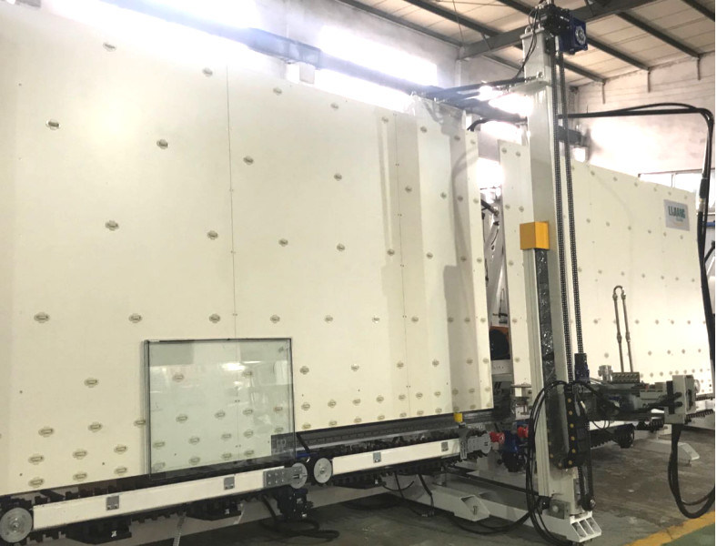 آلة بثق مطاط السيليكون العازلة الأوتوماتيكية لمعالجة الزجاج العازل المستخدمة في آلة الزجاج العازل