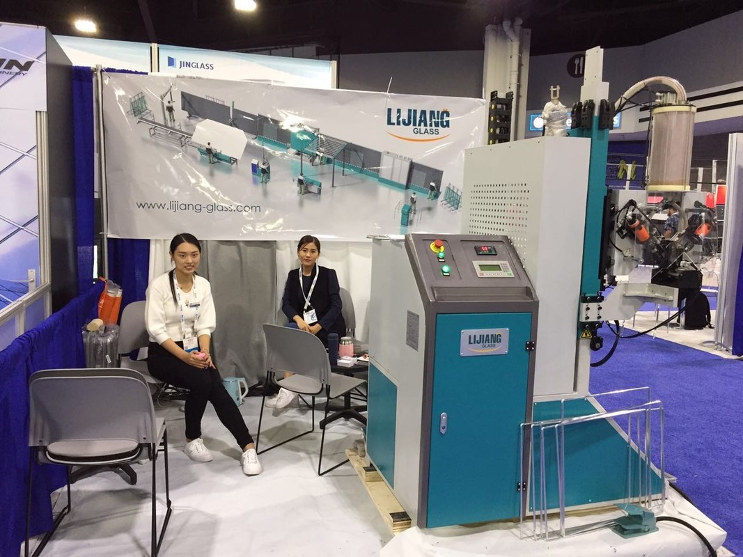 خط إنتاج الزجاج العازل القوي آلة تعبئة المجفف تلقائيًا في إطارات الفاصل