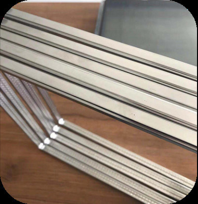 مبخر ألومونيوم بوتيل Adge Technolgy و Adge Alumunim Spacer للزجاج المزدوج