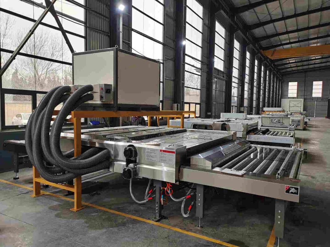 الزجاج العازل الزجاجي الأفقي المزدوج السميك 25 مم آلة غسيل وتجفيف الزجاج لتجهيز زجاج الألواح