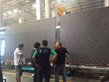 روبوت ختم آلي كامل لمعالجة الزجاج العازل والزجاج المتدرج والزجاج المشكل