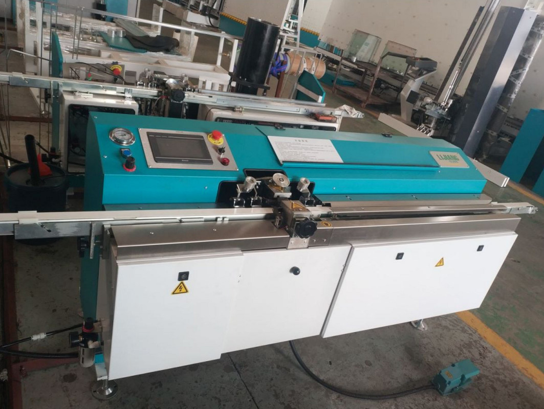 آلة أوتوماتيكية تذوب الساخنة بوتيل مع برميل بوتيل كبير لآلة الزجاج المزدوج